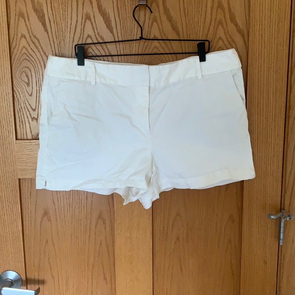 Loft Size 18 White Shorts